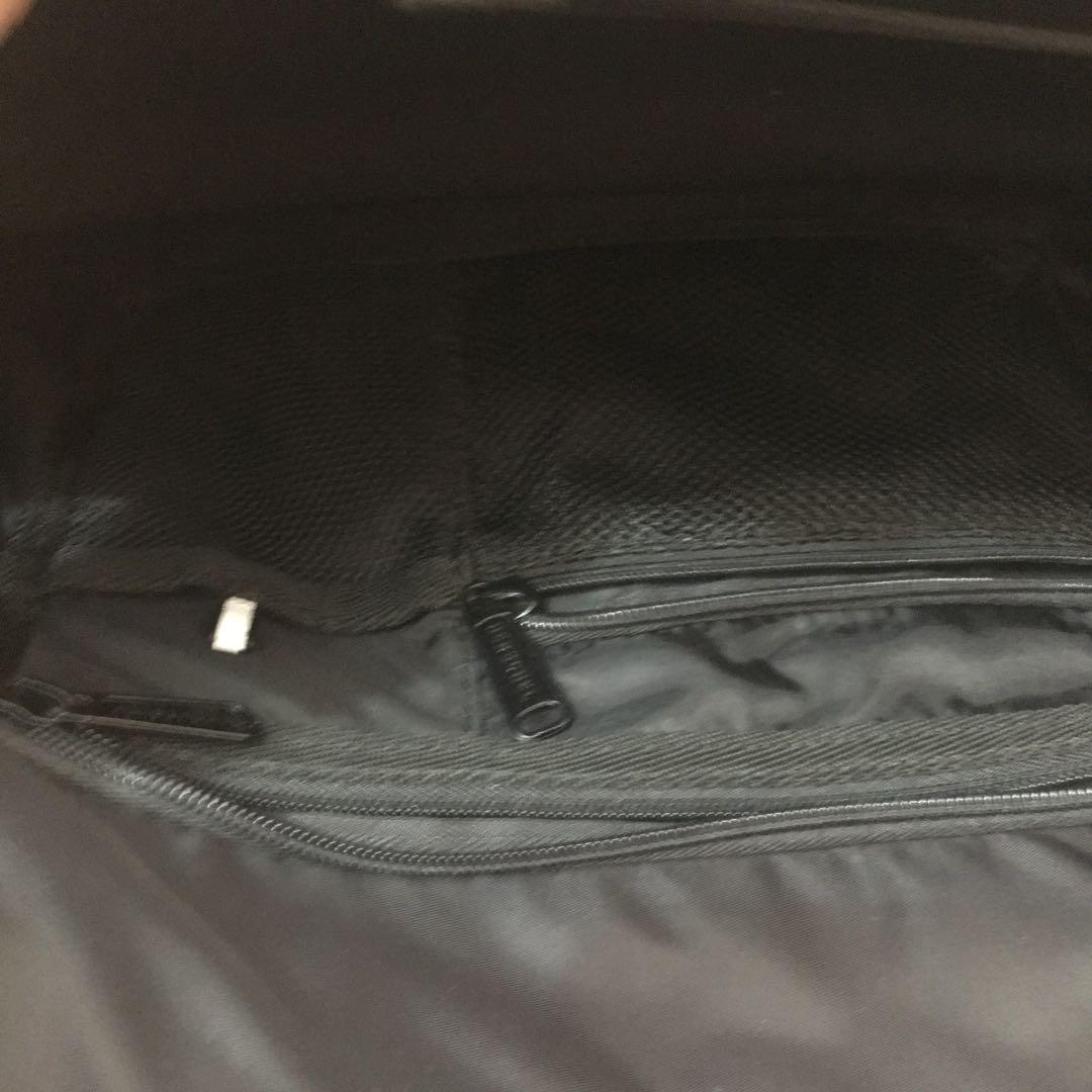 Herschel Britannia Messenger/Backpack, Men's Fashion, Bags, Backpacks