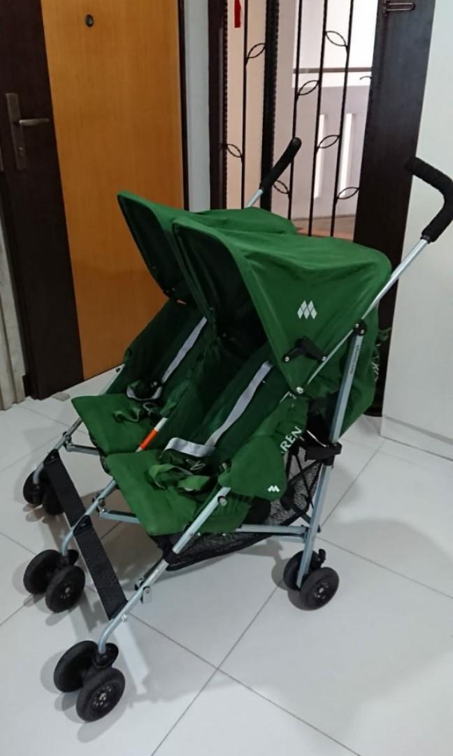 Maclaren twin triumph weight online