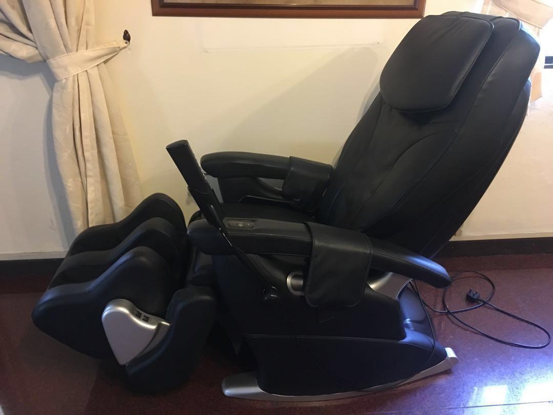 OSIM iMedic Pro Massage Chair Pre Loved Furniture Home Living