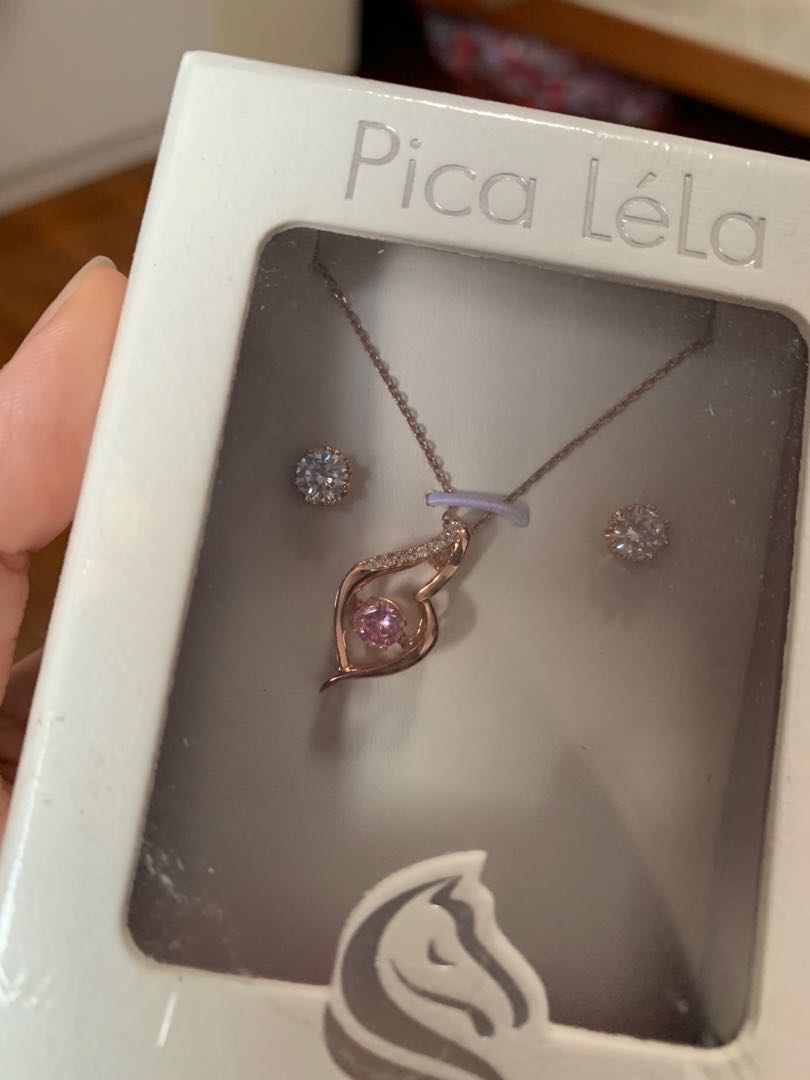 Pica lela outlet necklace