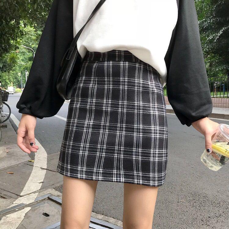 PO KOREAN ULZZANG PLAID CHECKERED SKIRT