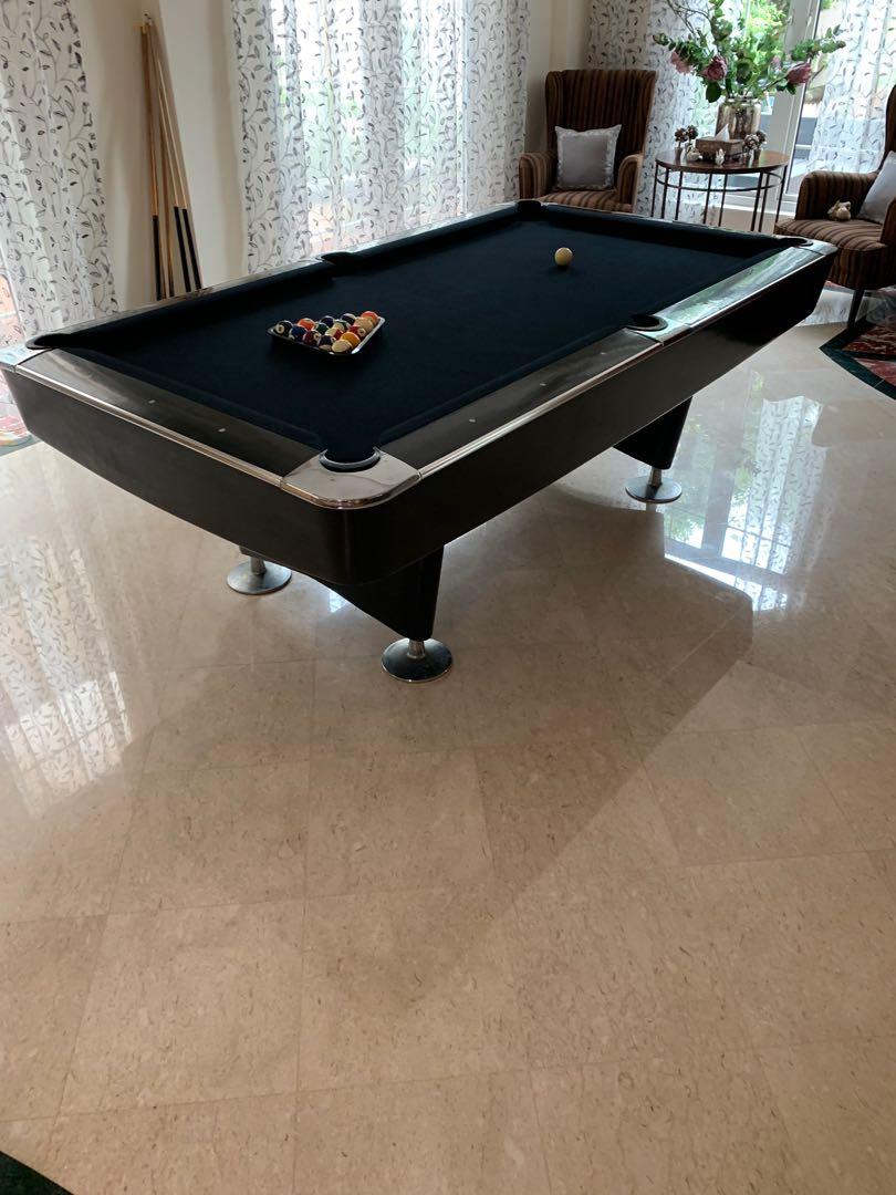 Pool table (Category: Everything Else) located in Singapore. Submitted by joshbb123 (Listing ID 204732391, Image 1). Description: Great condition with ball and cues Table in great condition and premium brand .