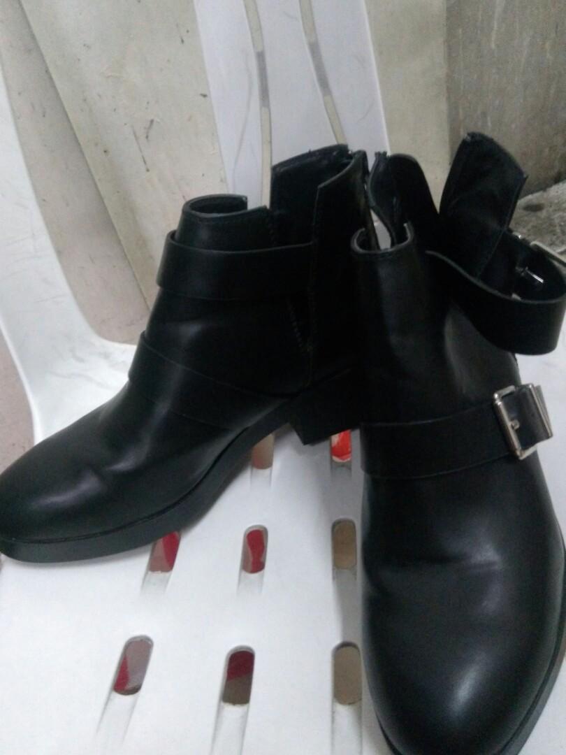 pull&bear boots
