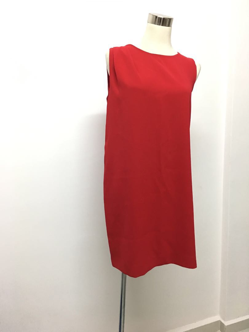 red mango dress