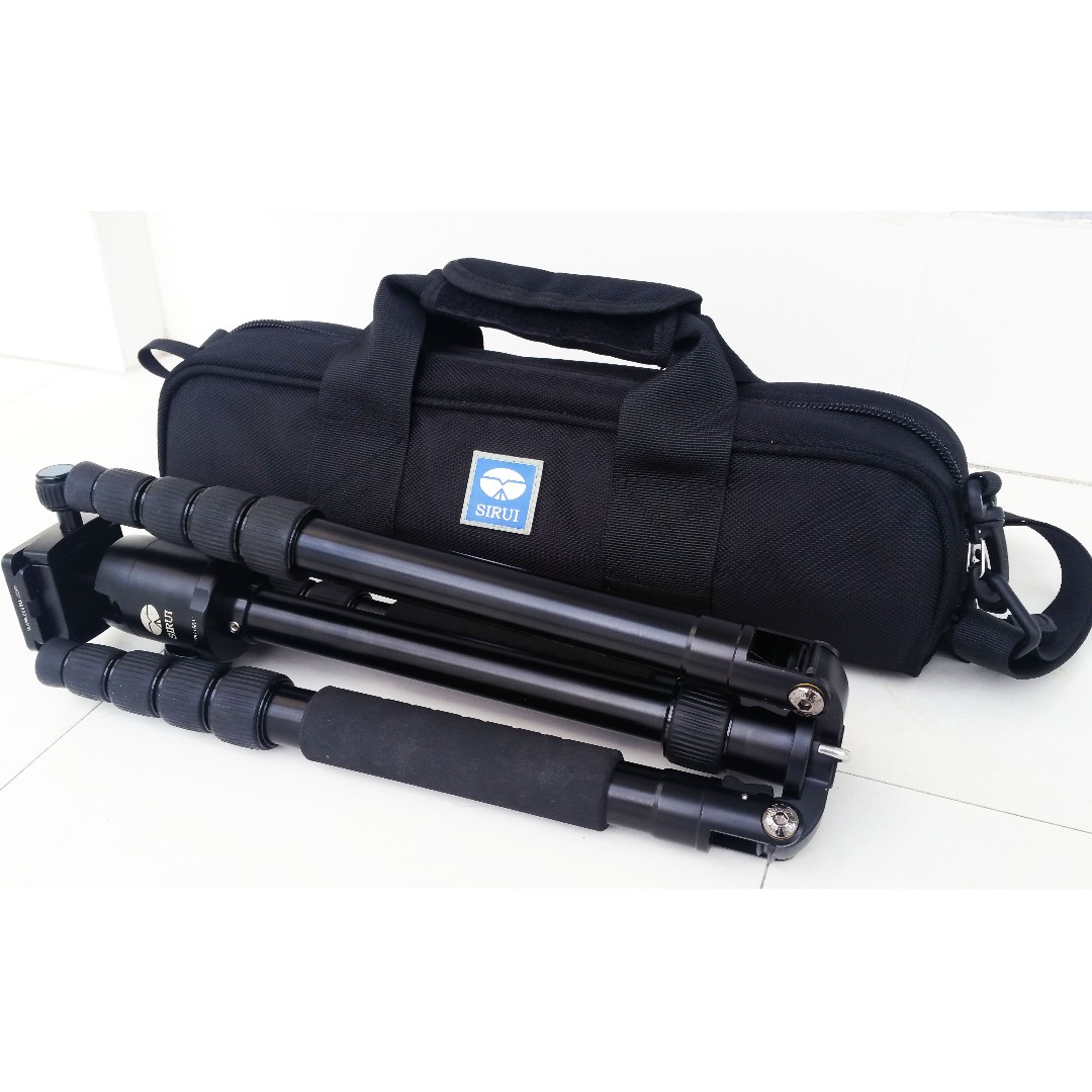 Sirui T 1005x 5 Section Aluminum Tripod Photography On Carousell