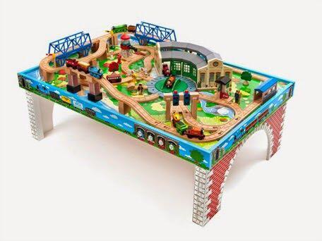 Thomas and friends play table sale