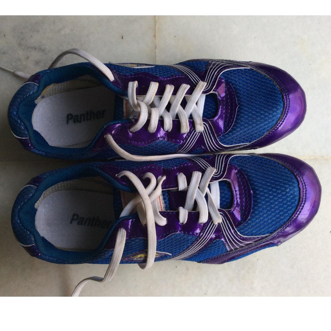 children's spike track shoes