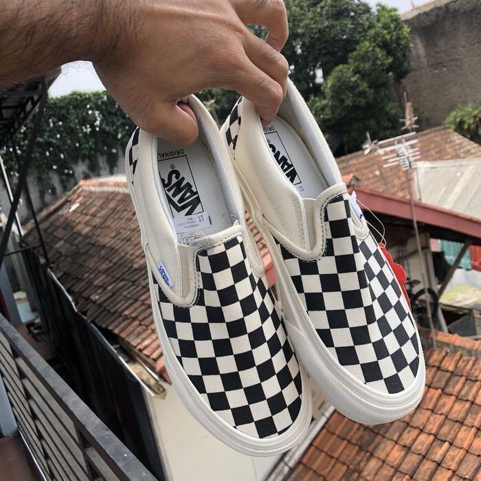 vans vault slip on checkerboard
