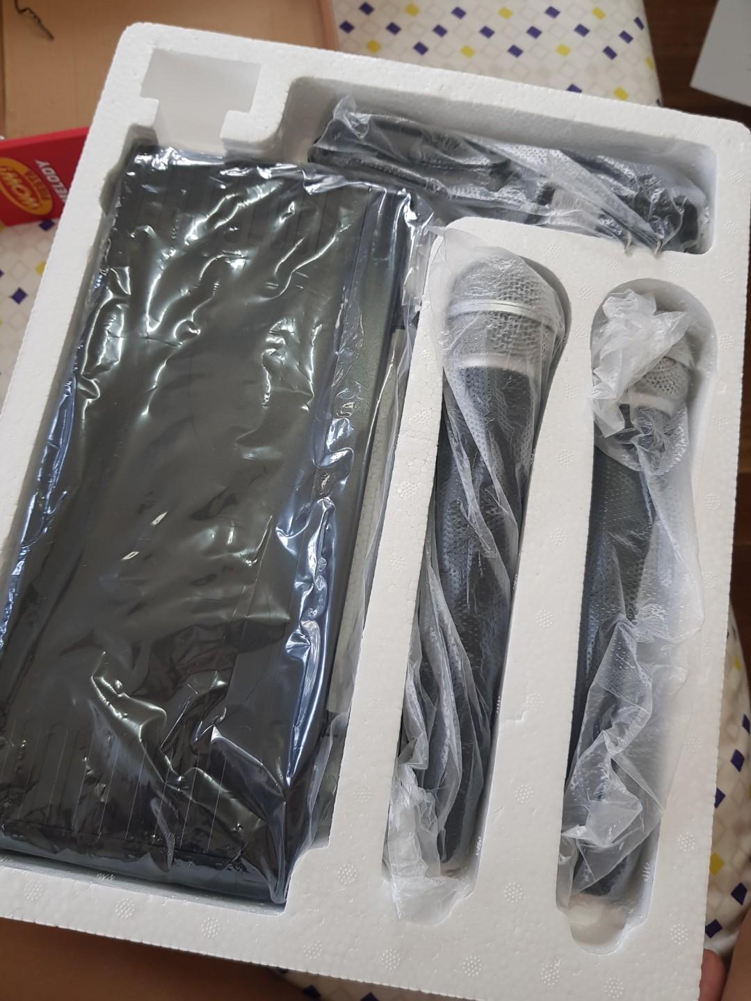 WOW fiesta magic sing + WOW dual wireless microphone, Audio