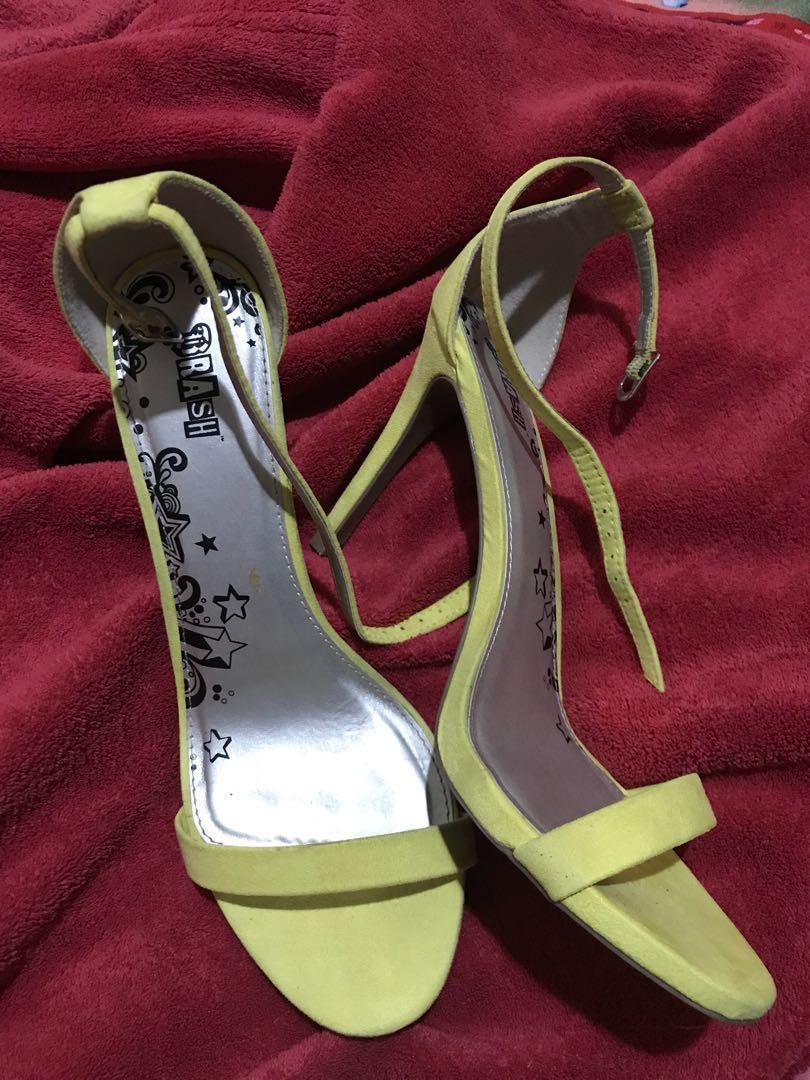 yellow heels payless