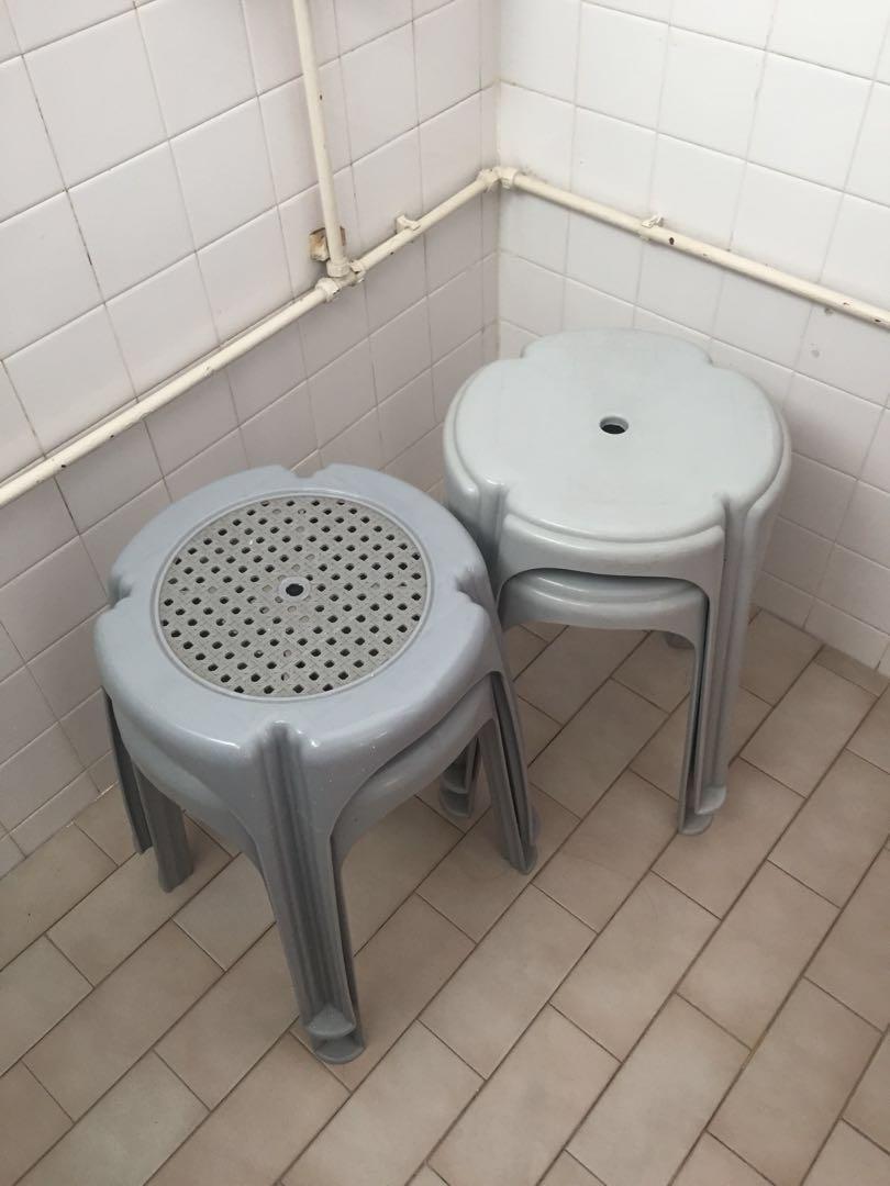 4 Plastic Stools | Stackable (Category: Kids' Tables & Chairs) located in Singapore. Submitted by bydecades (Listing ID 204901692, Image 1). Description: • Stackable Plastic Stools.