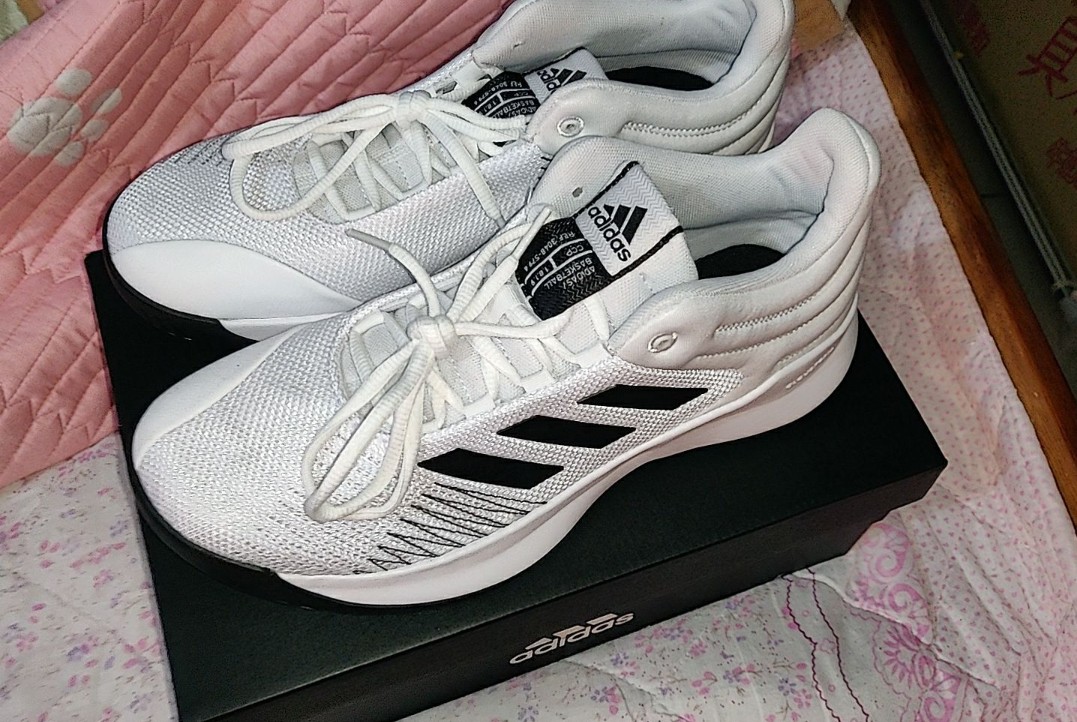 Adidas Pro Spark Low 2018 Basketball Shoes - White [In Stock], Men's  Fashion, Footwear, Sneakers on Carousell