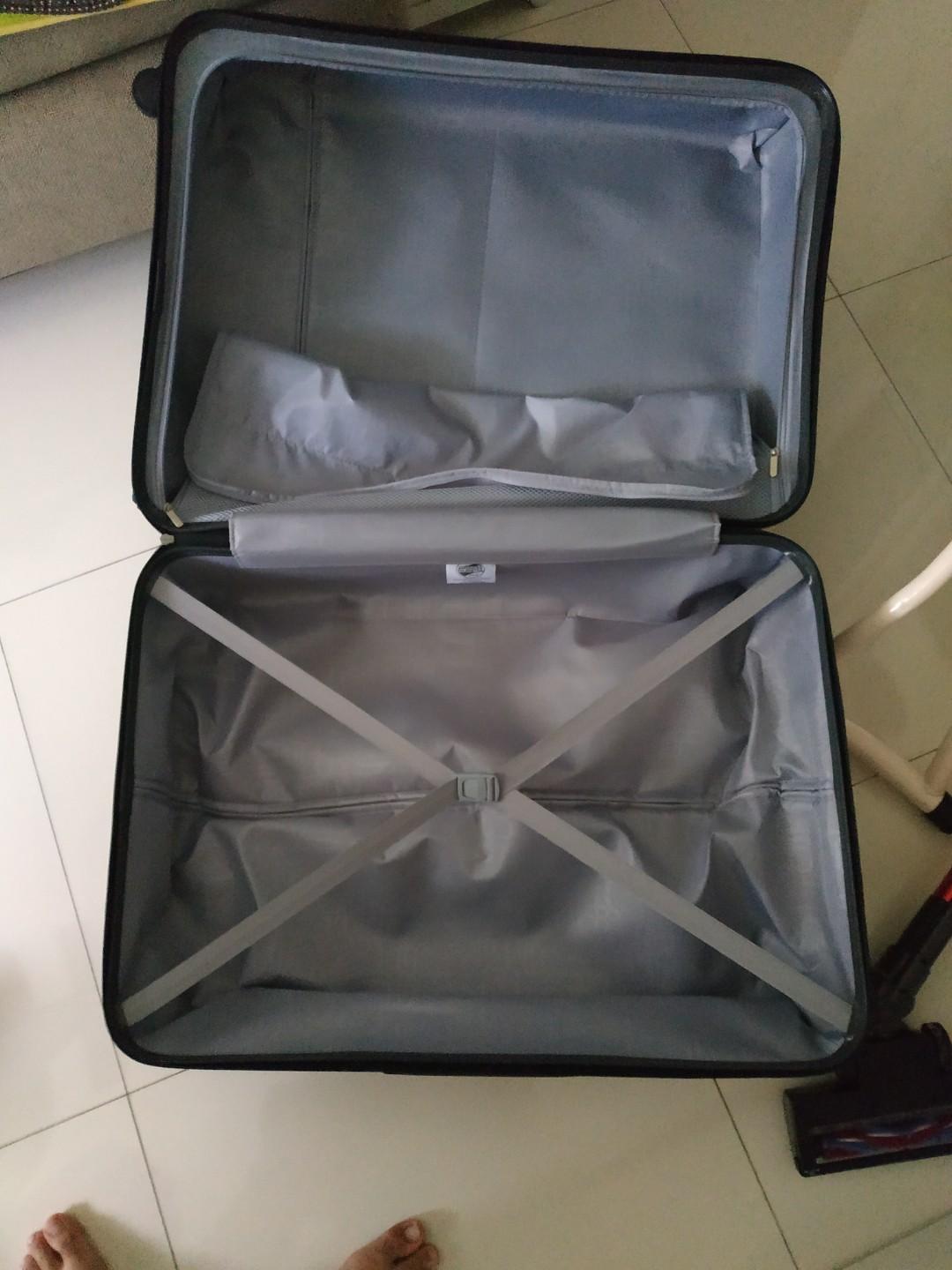 American tourister hartford best sale