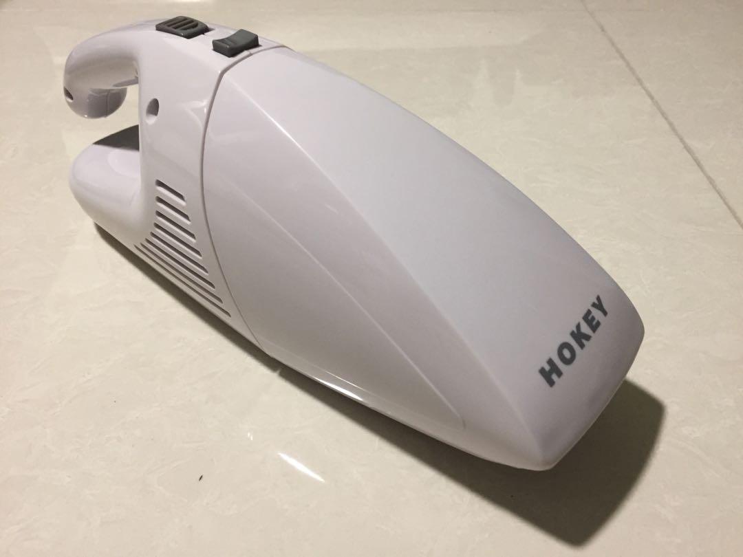 Brand new Handheld vacuum cleaner (battery operated), TV & Home