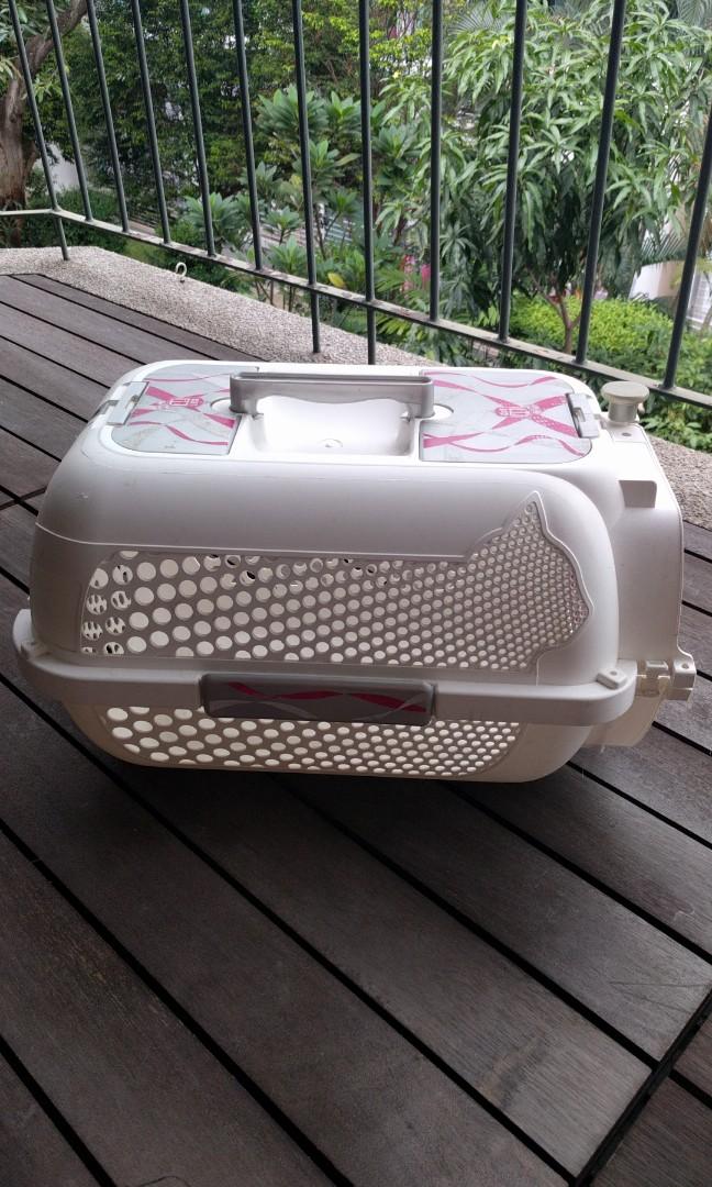 Cat Carrier Used, Pet Supplies, Homes & Other Pet Accessories on