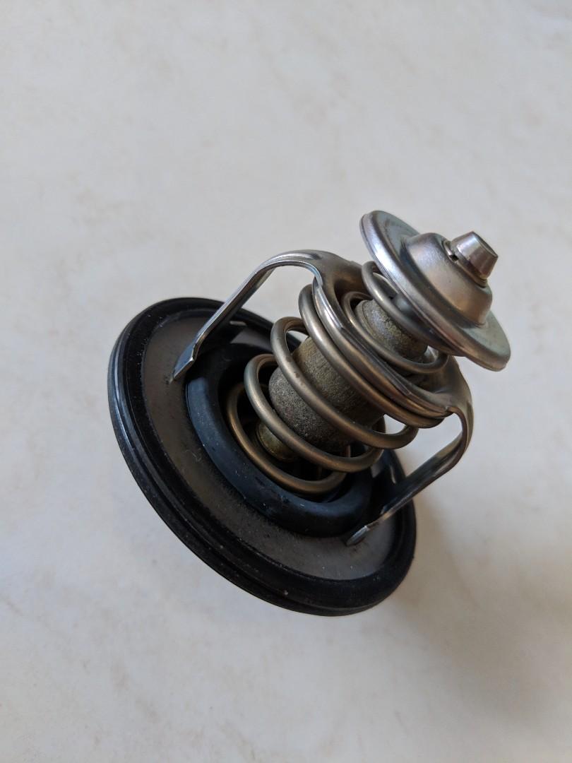 CZ4A (Evo X) Radiator & Thermostat, Car Accessories, Accessories on Carousell