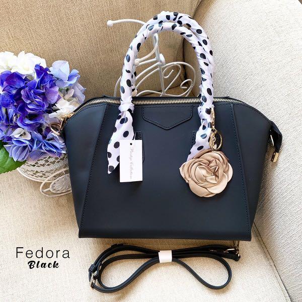 Fedora Bag (Category: Tote Bags) located in Quezon City. Submitted by everythingnewph (Listing ID 204960351, Image 2). Description: Inclusions: 2 twilly scarf 1 charm 1 sling strap 1 plain dust bag.