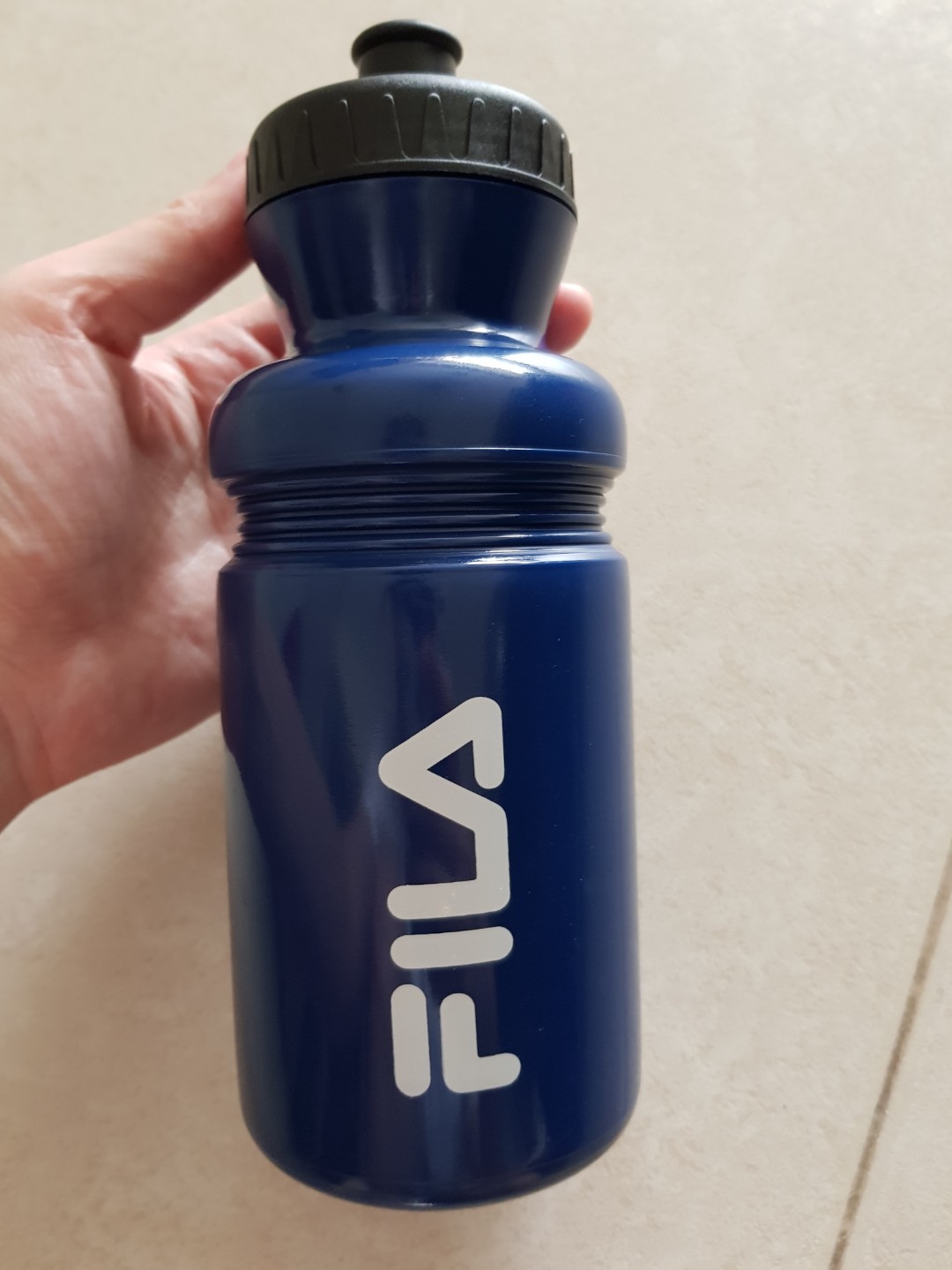fila bottle