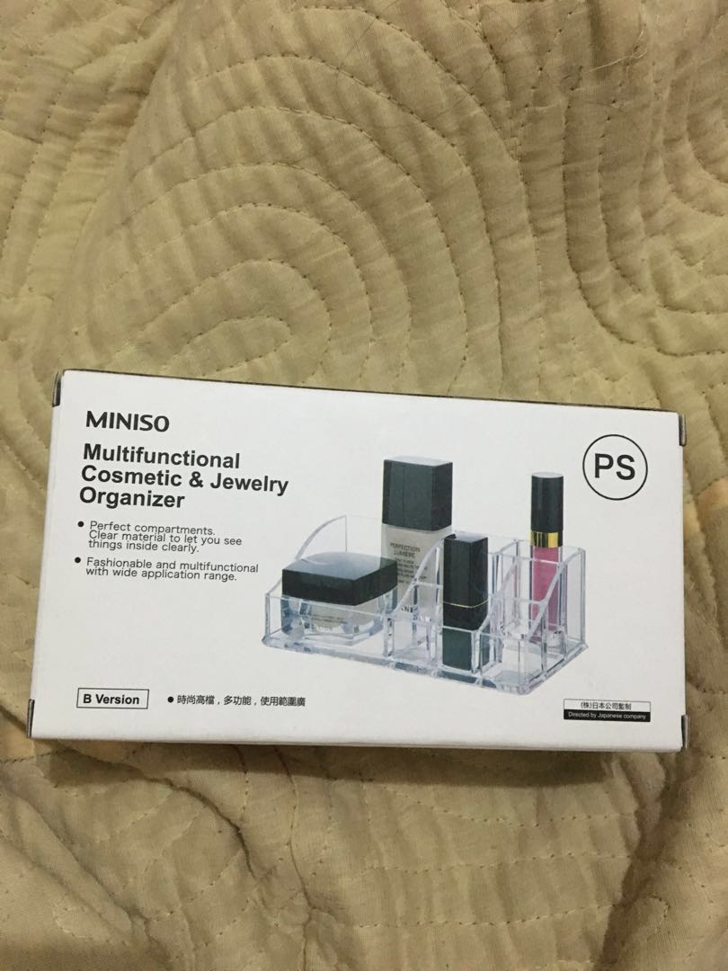 Miniso Make Up Organizer Tempat Make Up Miniso BARU, Kesehatan