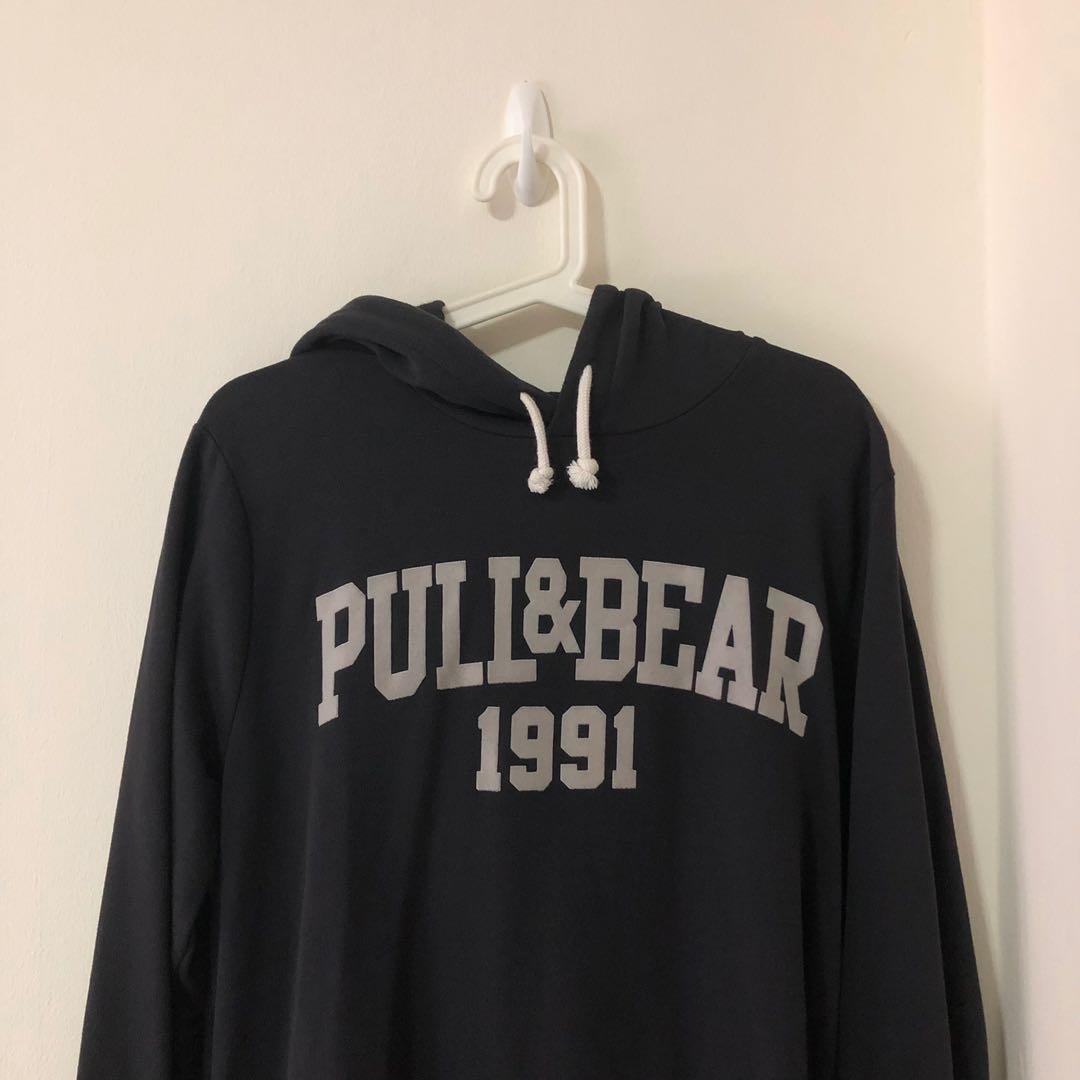 pull and bear logo hoodie