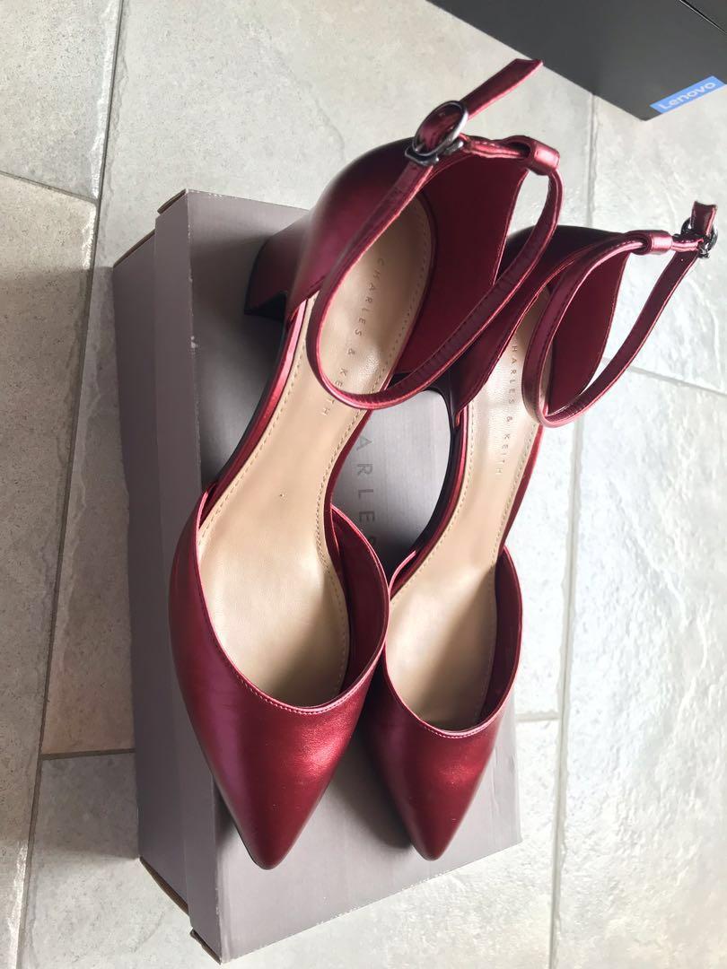 red shoes women's heels