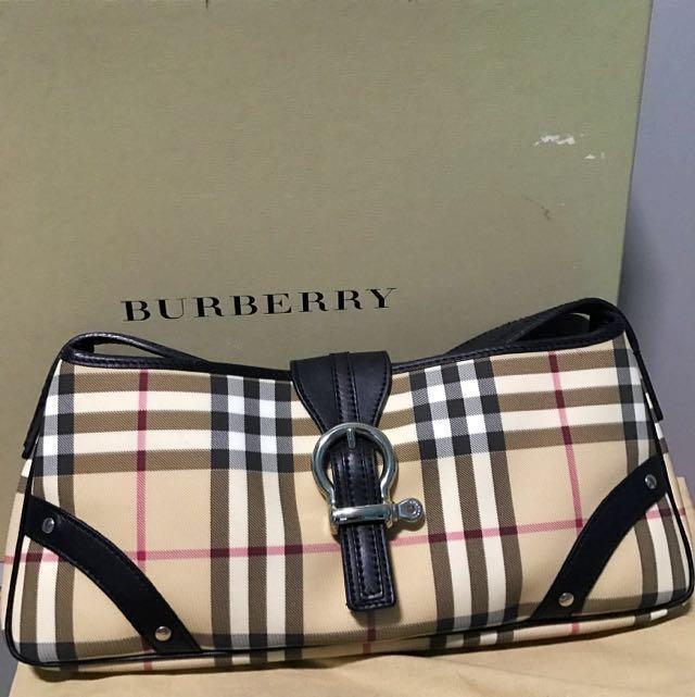 Burberry Nova Check Buckle Shoulder Bag 