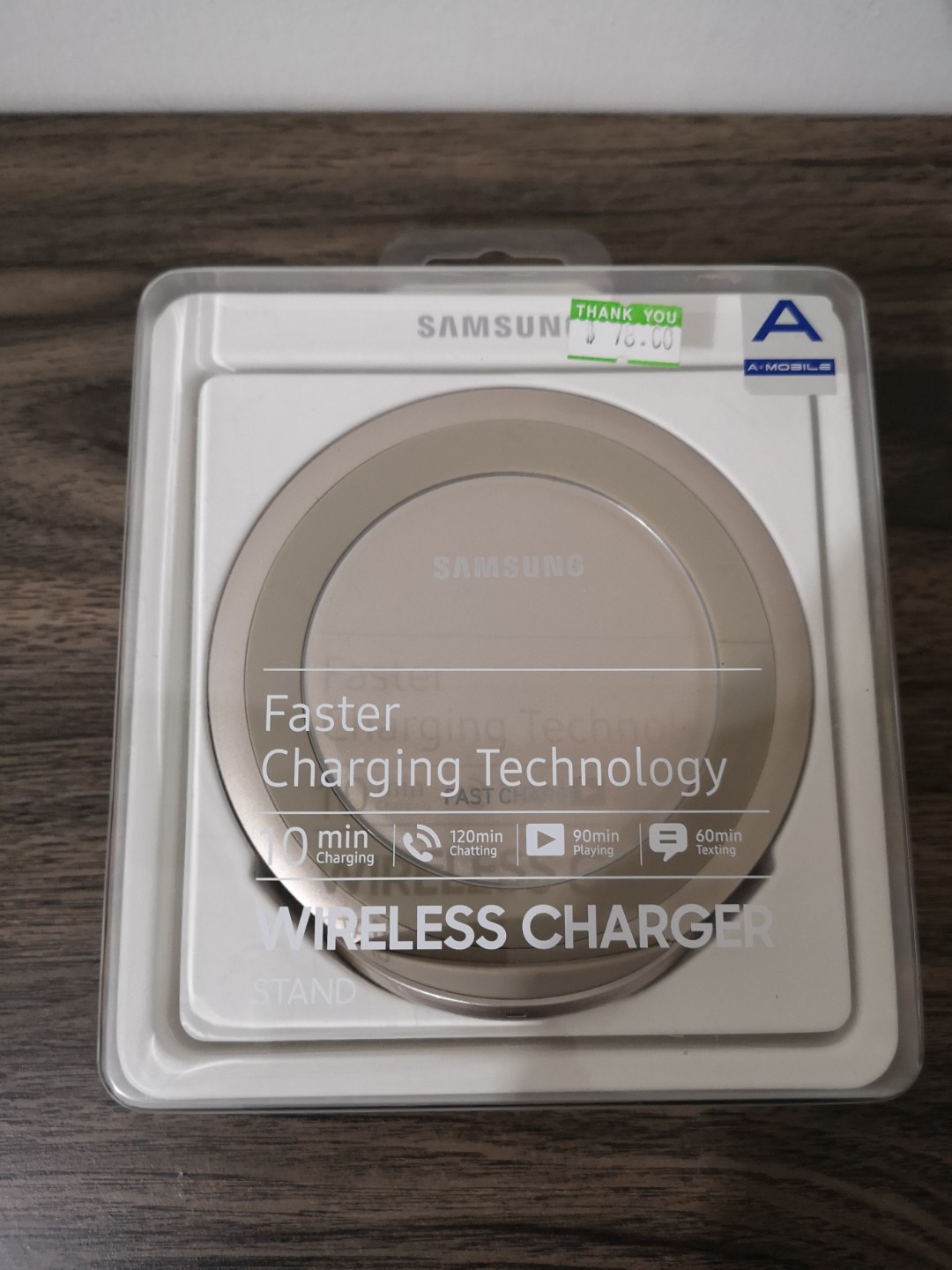 Samsung Fast Wireless Charging Stand EPNG930 Gold Color, Mobile Phones
