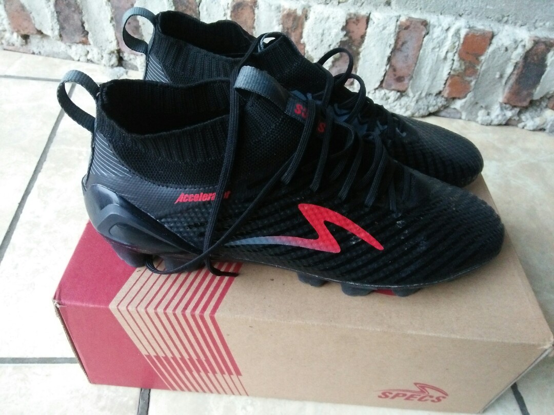 Sepatu Bola Specs Accelelator Infinity Olah Raga Perlengkapan Olahraga Lainnya Di Carousell