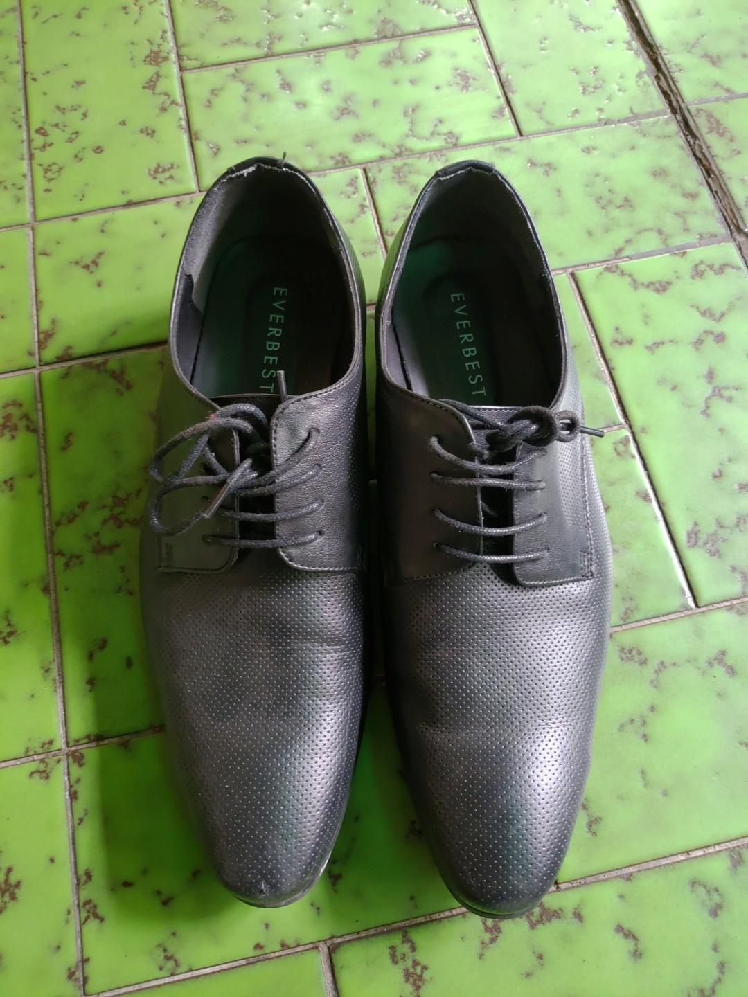 Sepatu Pantofel Everbest Size 44 Fesyen Pria Sepatu Sepatu Formal Di Carousell