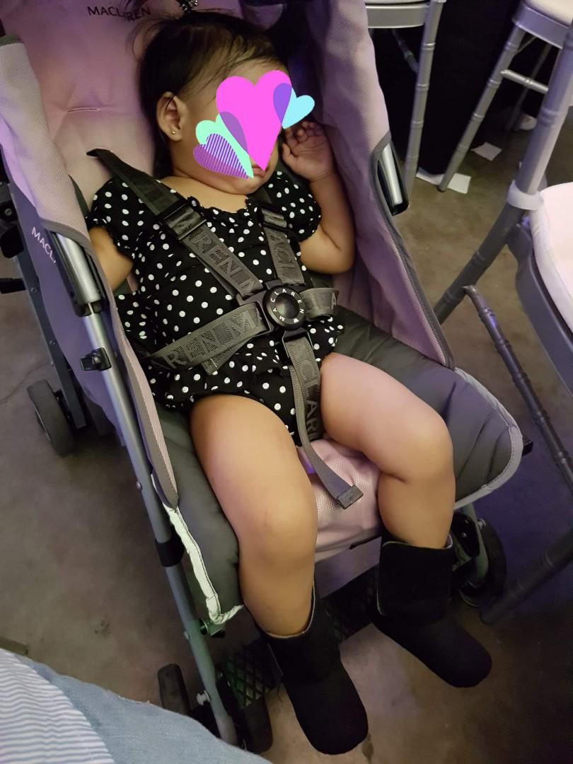 Stroller (Category: Strollers) located in Quezon City. Submitted by cyee28 (Listing ID 204896436, Image 3). Description: L8/10 condition W/cover 4 rain Issue: foam handle see pic.