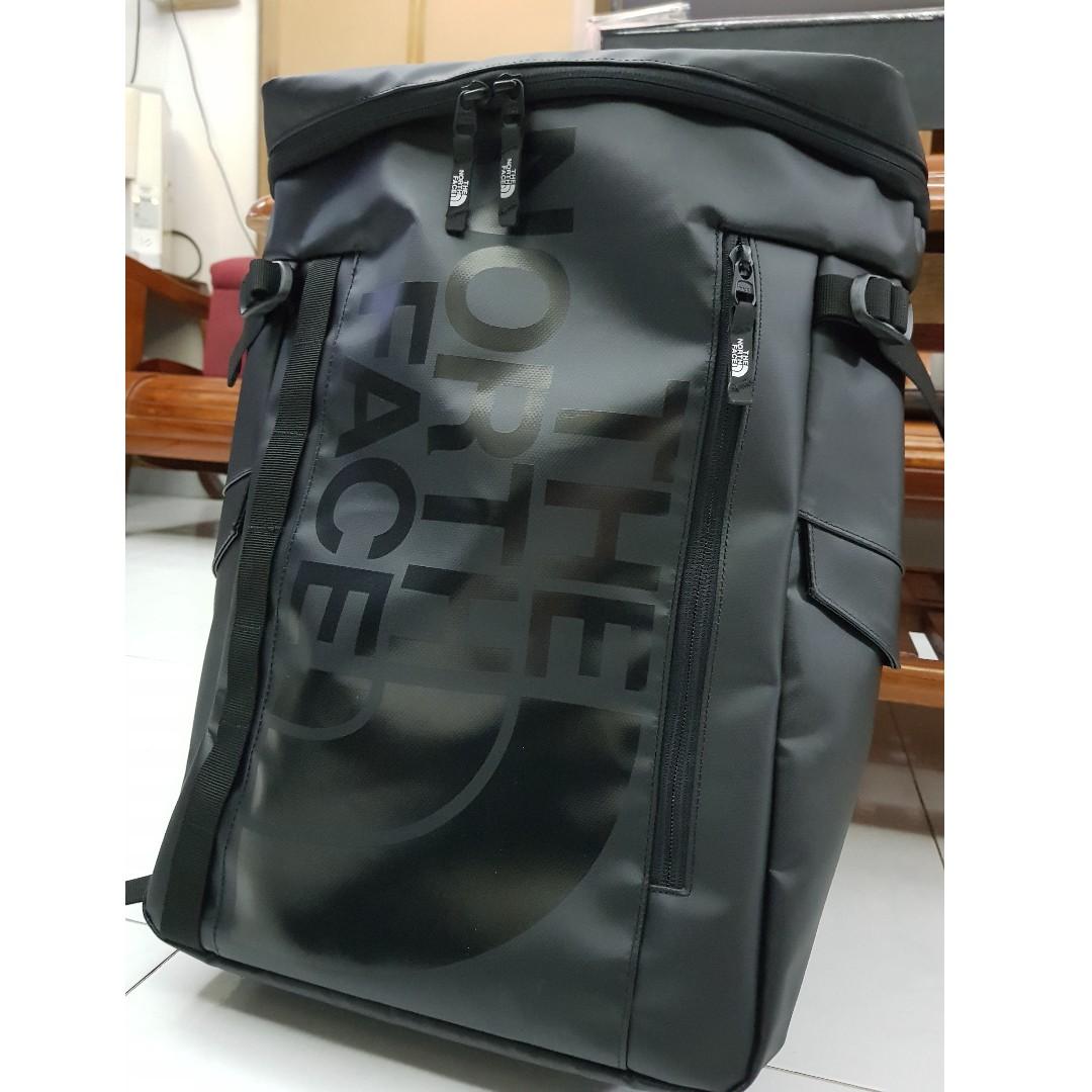 north face fuse box 30l