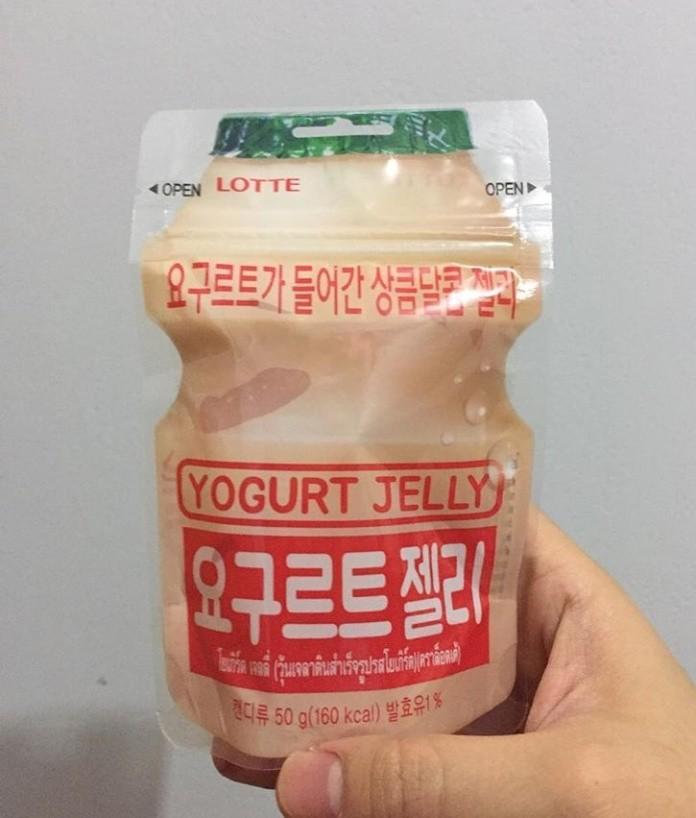 Yogurt Jelly Lotte Makanan Minuman Minuman Tidak Beralkohol Di Carousell