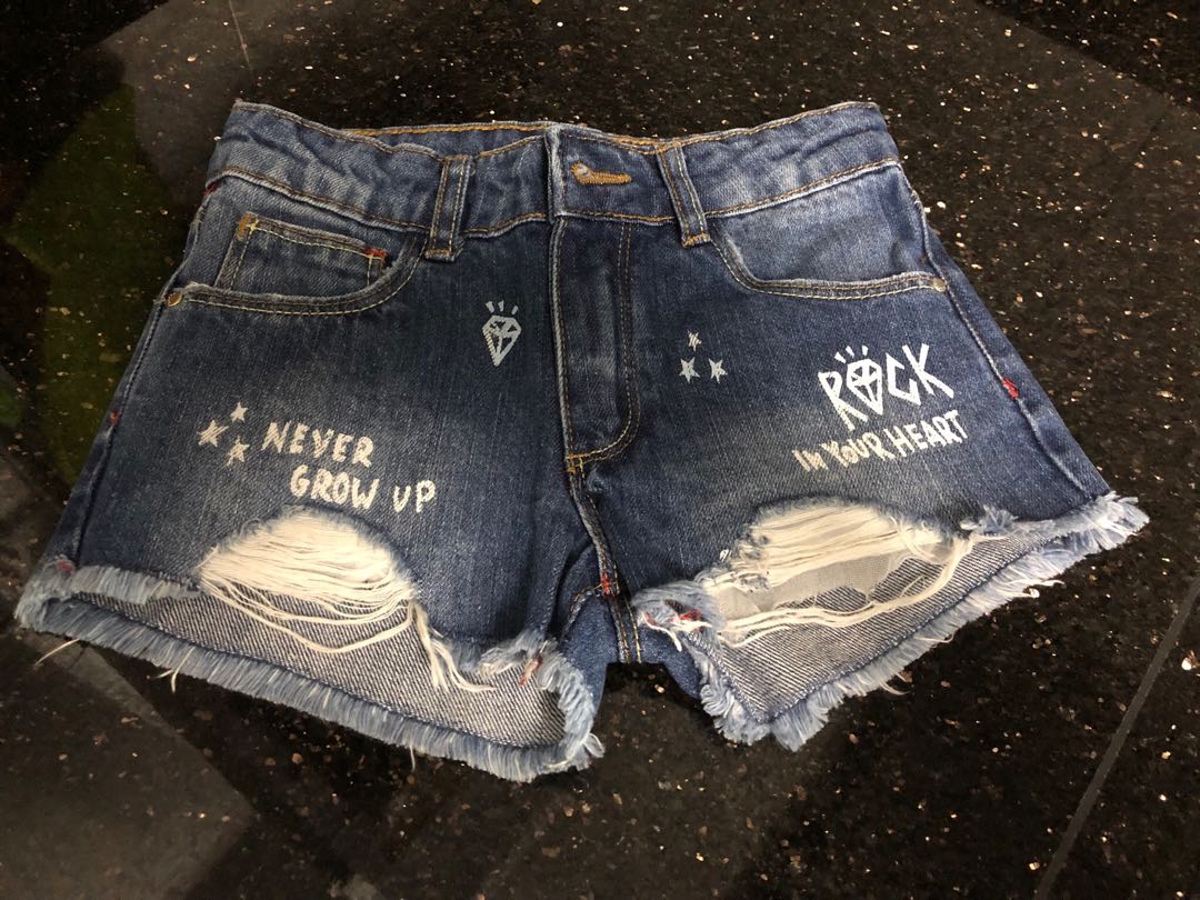 girls ripped denim shorts