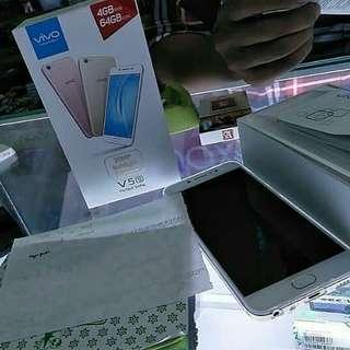 VIVO V5