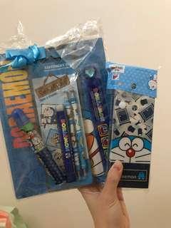 Paket alat tulis doraemon