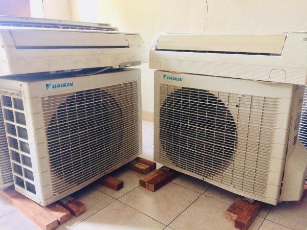 Ac Daikin 1 Pk Kondisi Prima Elektronik Lainnya Di Carousell Ac Daikin 1 Pk Kondisi Prima Elektronik Lainnya Di Carousell