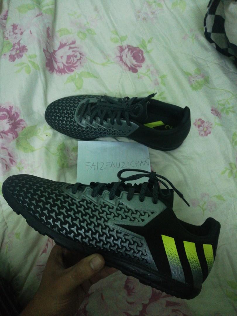 Adidas Futsal Original 2nd Grade Men s Fashion Activewear on Carousell