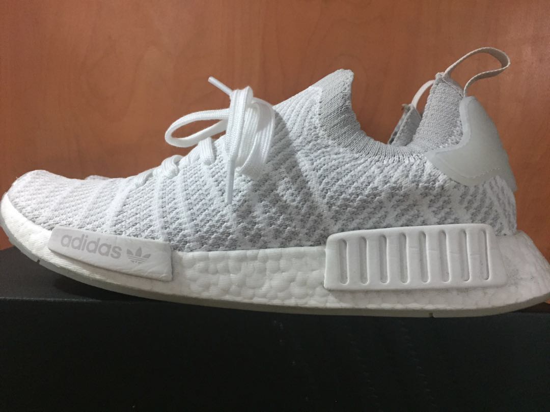 nmd flyknit white
