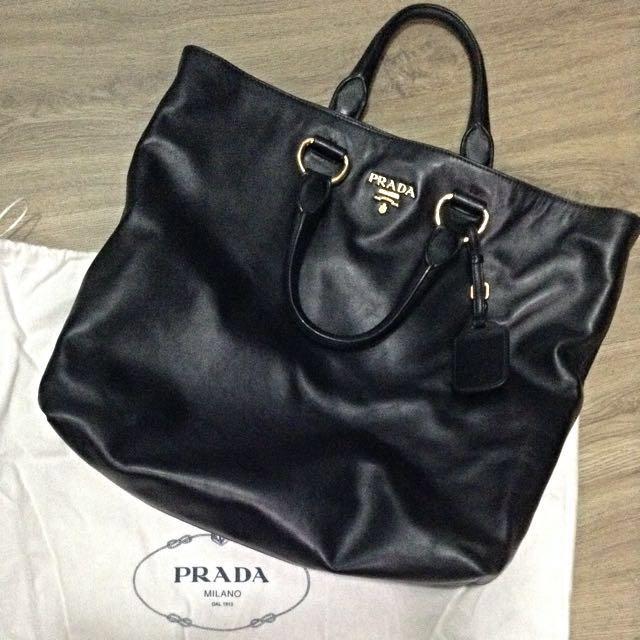 Authentic Prada Tote Bag, Luxury, Bags & Wallets on Carousell