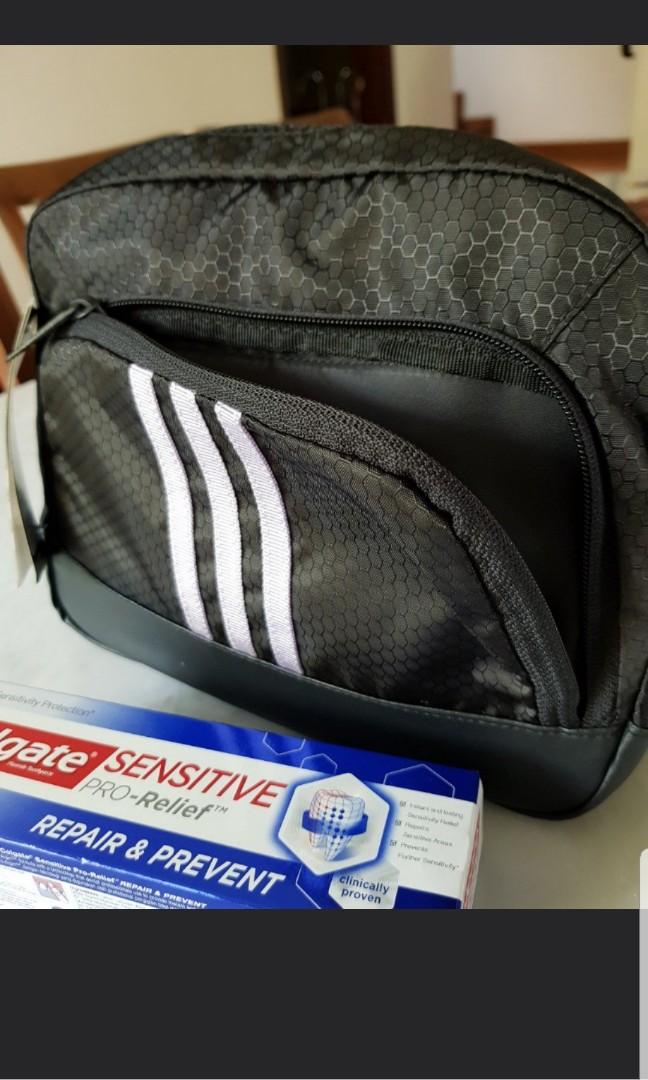 adidas travel toiletry bag