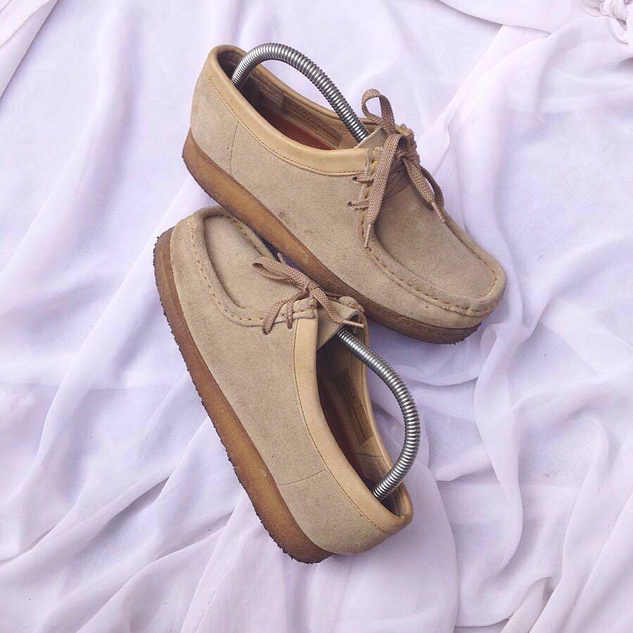 clarks 39