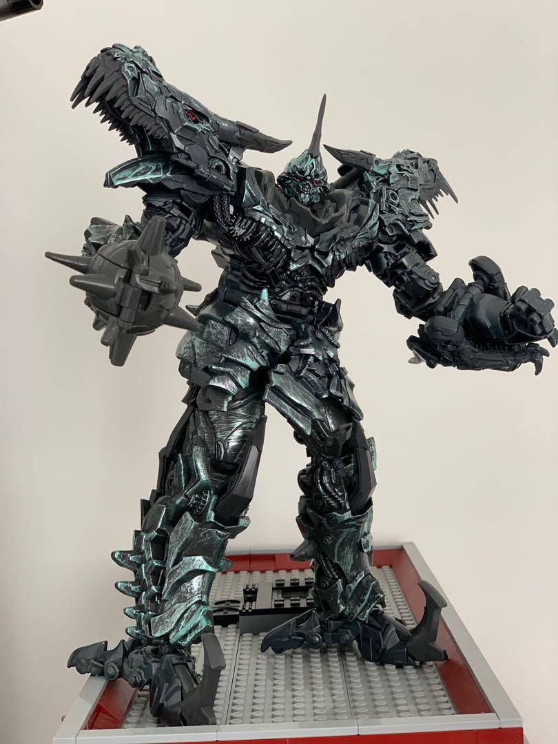 Hasbro transformer studio series 07 leader class grimlock, Hobbies