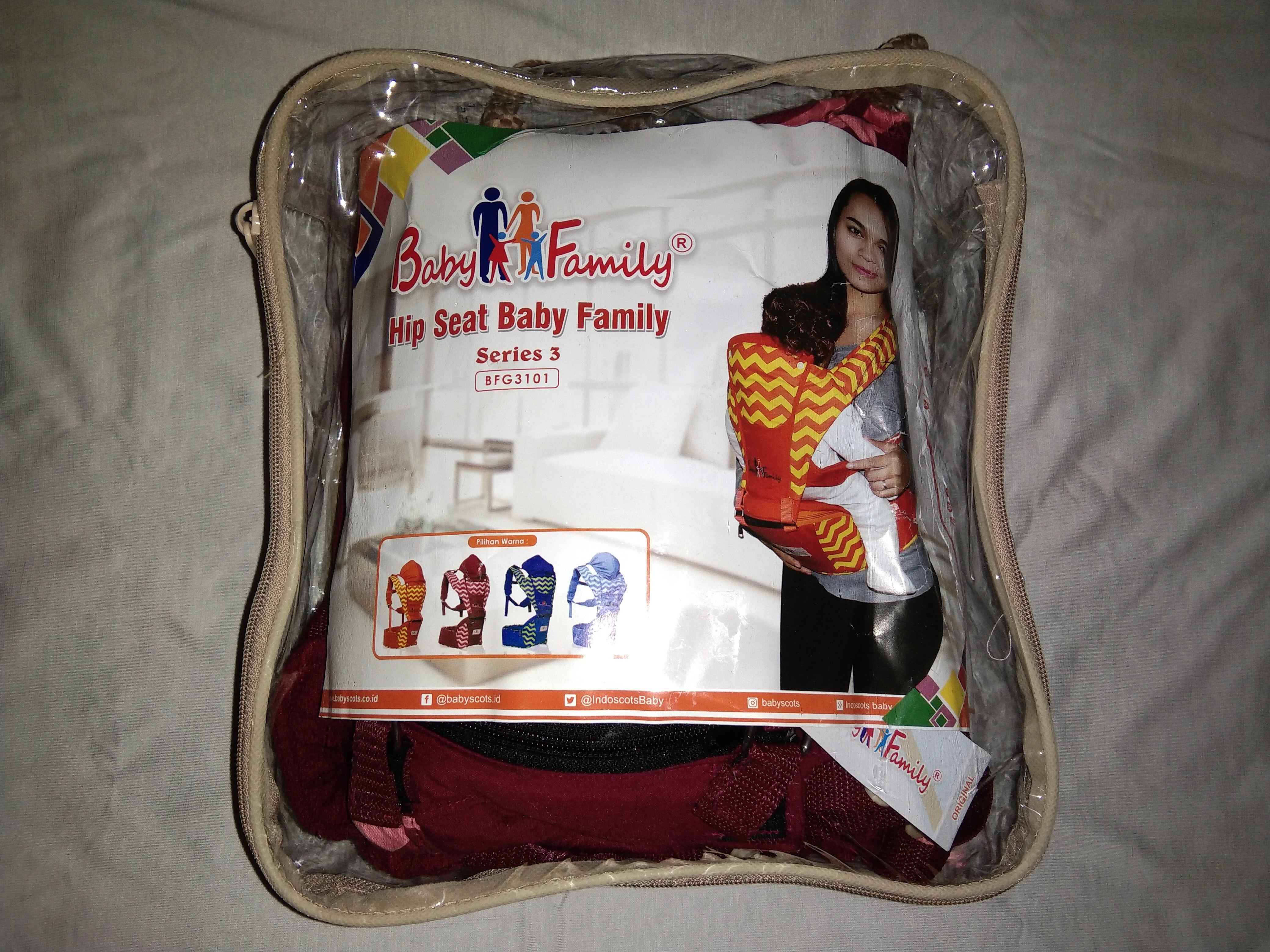 hipseat baby family
