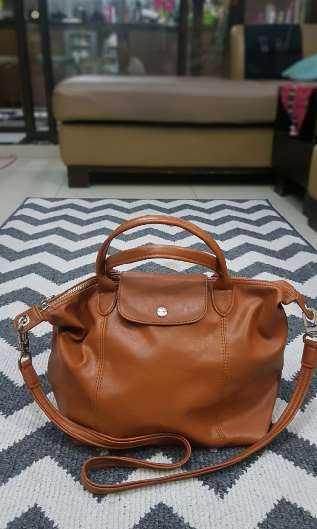 lc cuir medium size