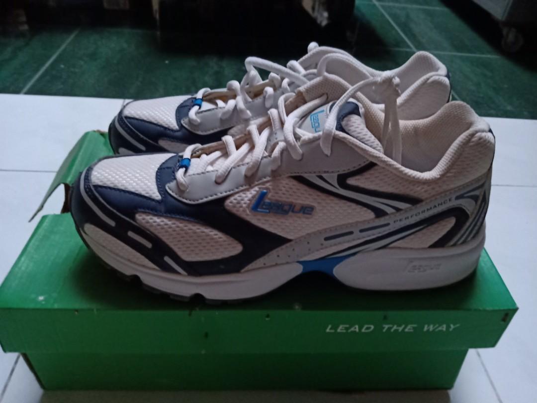League Sport Shoes Sepatu Lari Men S Fashion Men S Footwear Others On Carousell