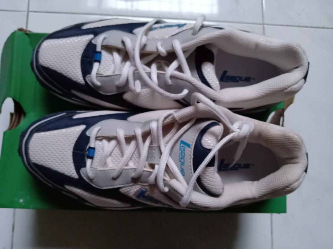 League Sport Shoes Sepatu Lari Men S Fashion Men S Footwear Others On Carousell
