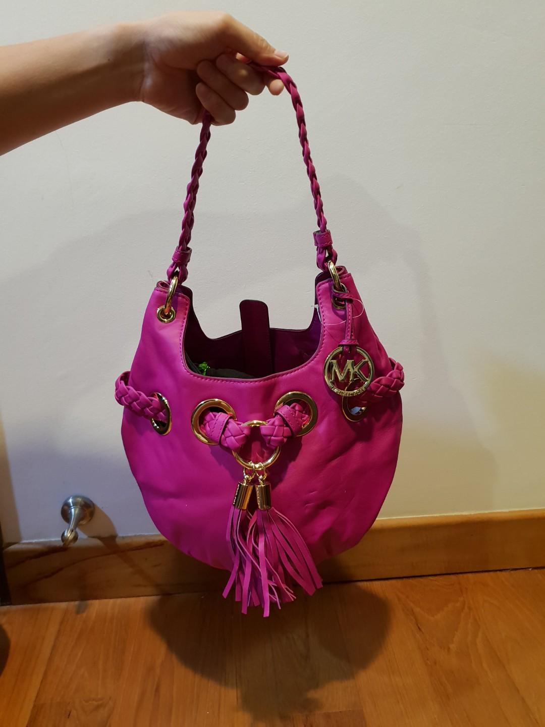 Xmas special Michael kors bag Luxury Bags Wallets on Carousell