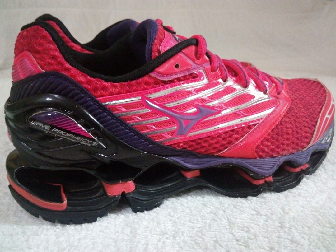 Mizuno Wave Prophecy 5 Womens Running shoes Women s Fashion