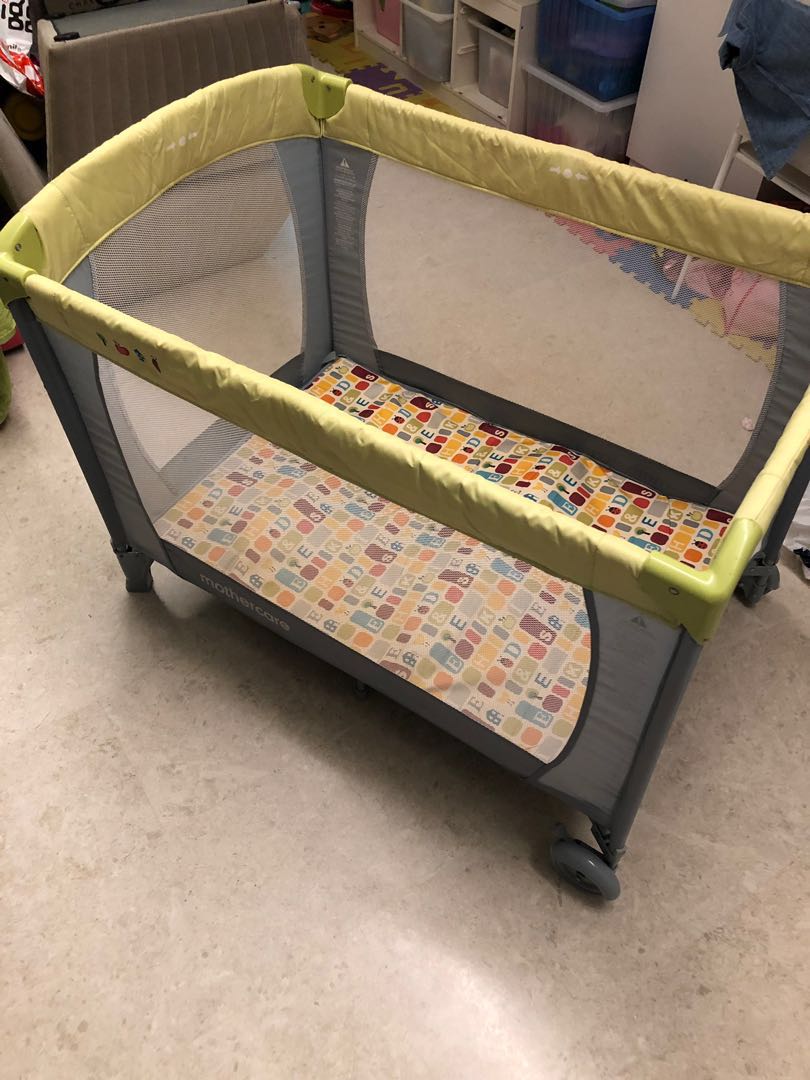 Mothercare travel crib, Babies & Kids, Baby Nursery & Kids Furniture