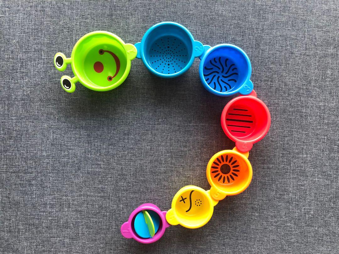 munchkin stacking cups